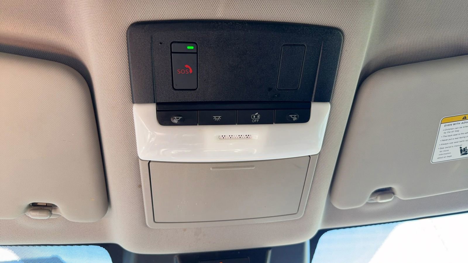 Used 2023 Nissan Rogue SV FWD image 25