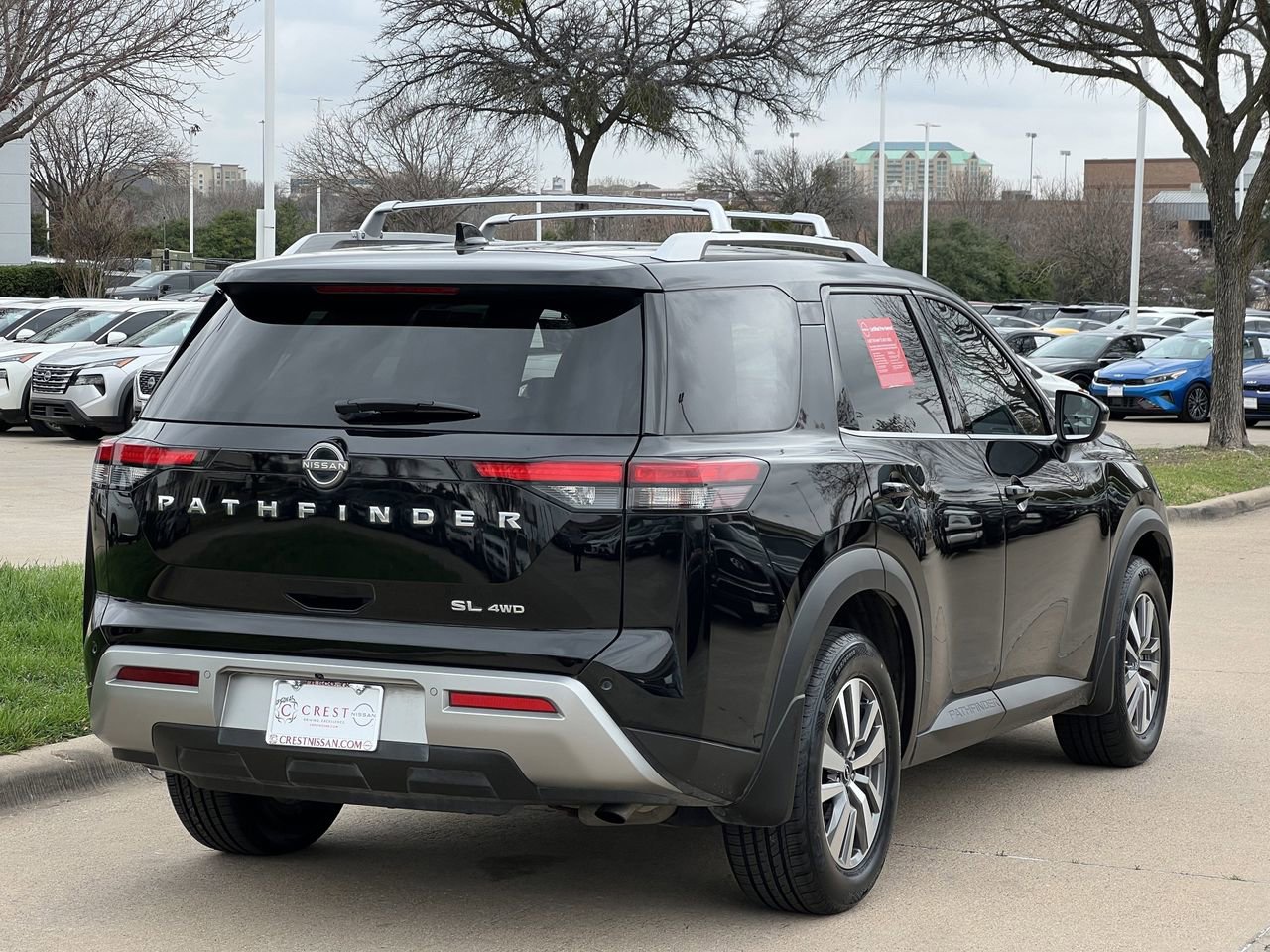 Certified 2022 Nissan Pathfinder SL image 4