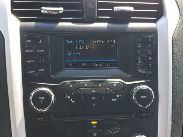 Used 2015 Ford Fusion SE FWD image 23
