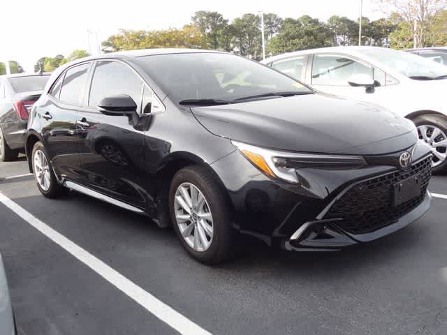 Used 2025 Toyota Corolla SE image 4
