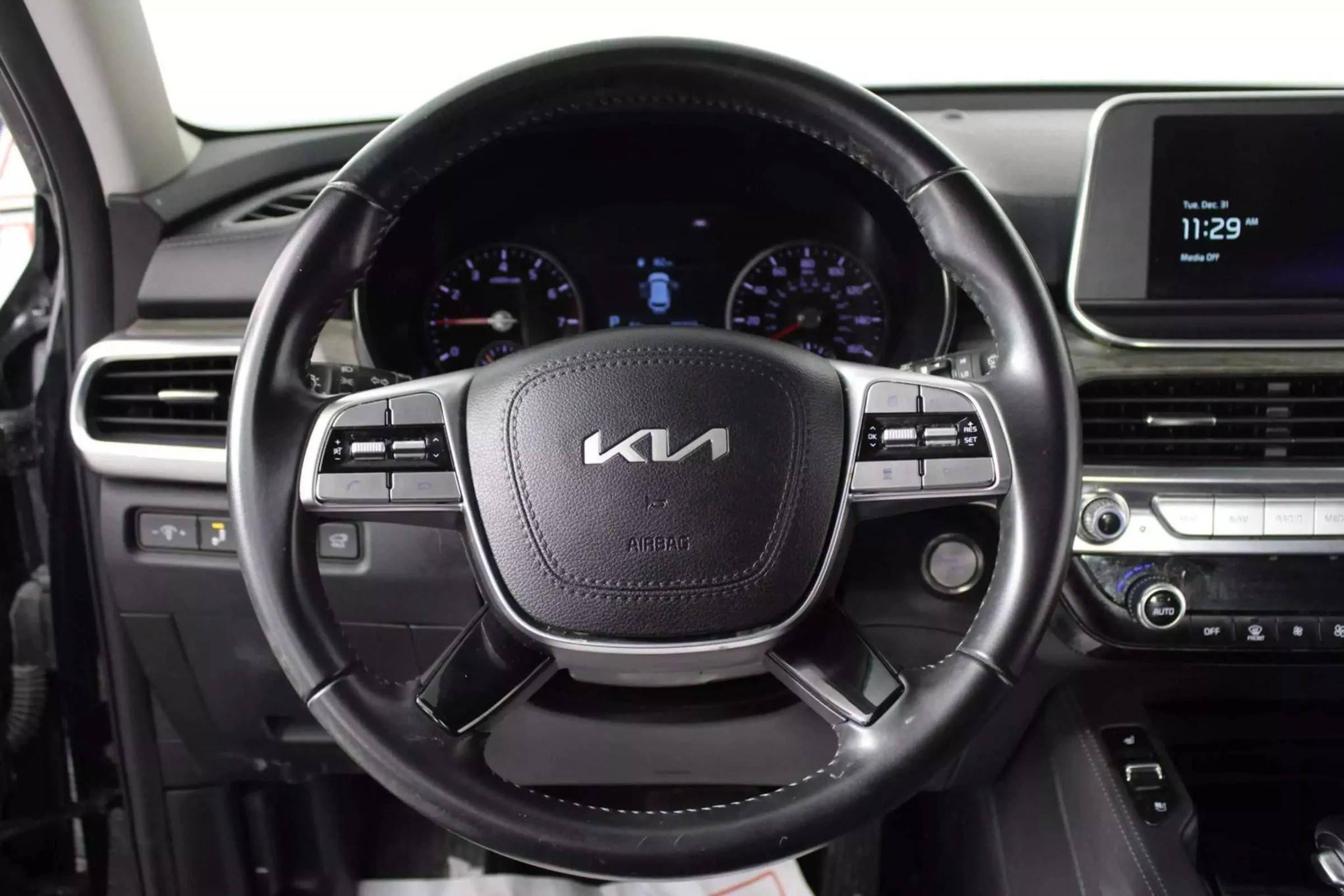 Used 2022 Kia Telluride EX w/ EX Premium Package FWD image 13