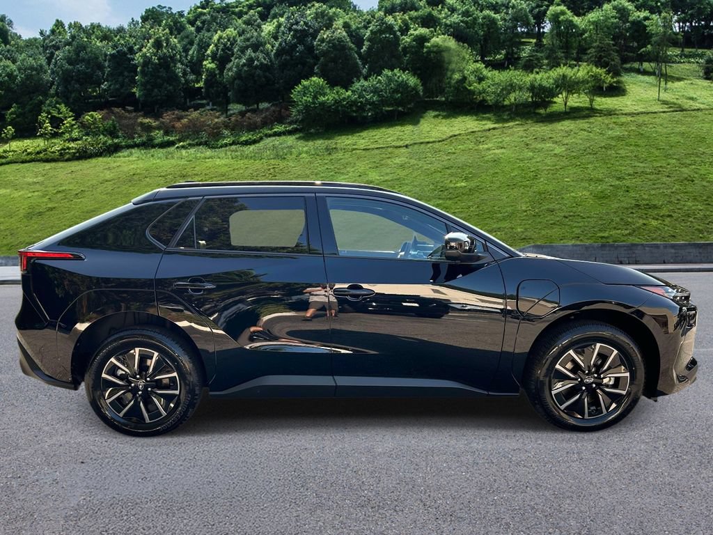 New 2026 Subaru Solterra AWD/4WD image 6