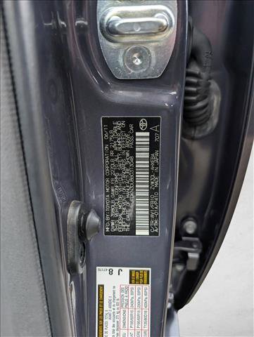 Used 2011 Toyota Prius Three image 19