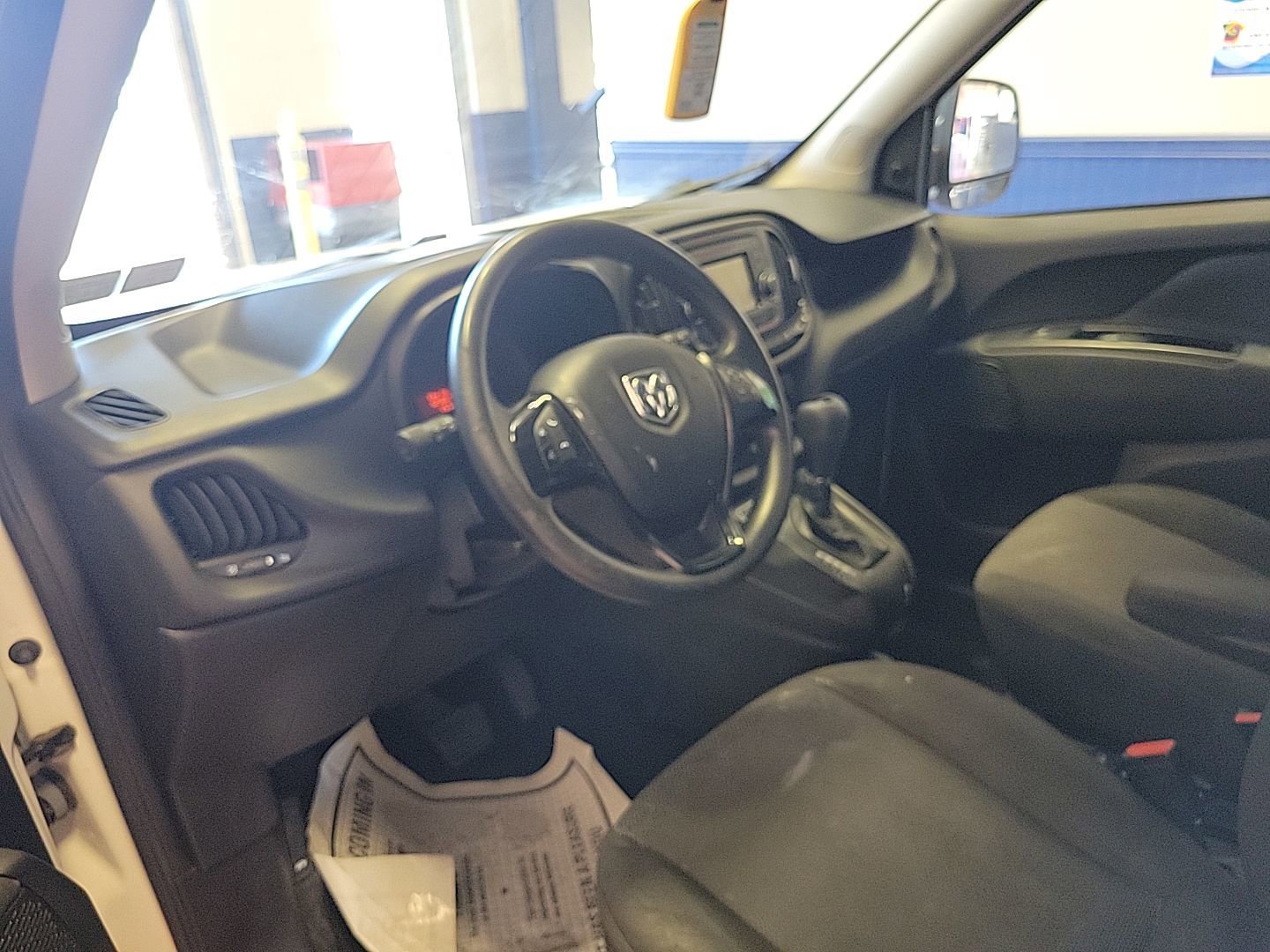 Used 2018 RAM ProMaster City Tradesman FWD image 11