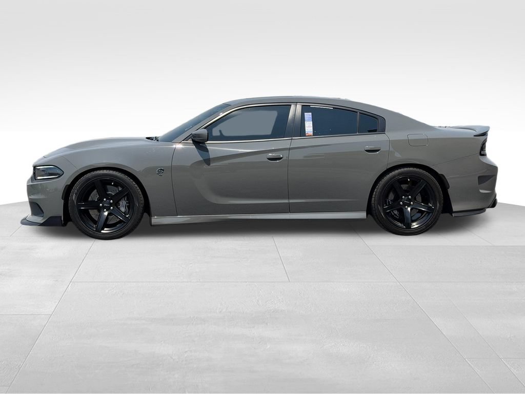 Used 2018 Dodge Charger SRT Hellcat w/ Harman/Kardon Audio Group RWD video 2