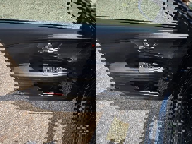 Used 2019 Kia Forte LXS image 9