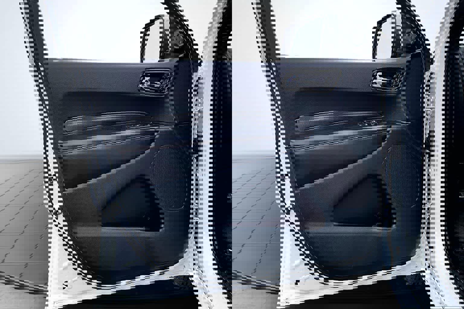 Used 2022 Dodge Durango R/T image 28