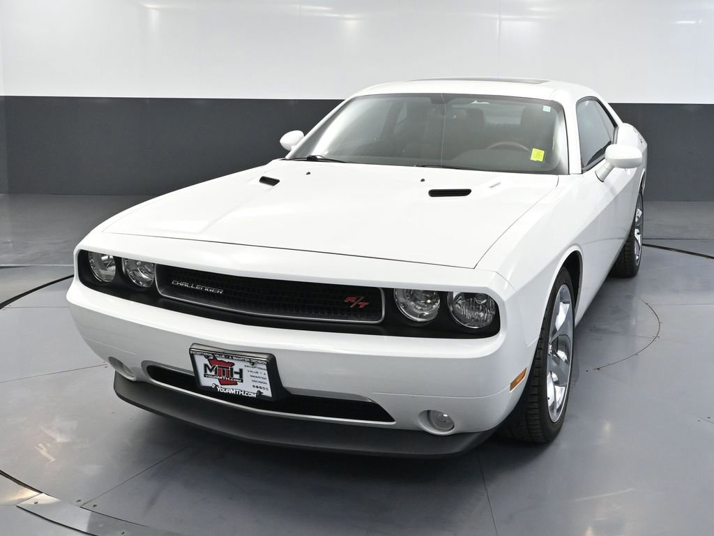 Used 2013 Dodge Challenger R/T image 11