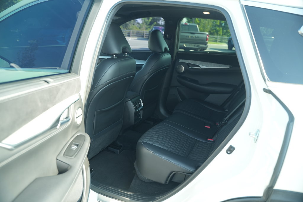 Used 2022 INFINITI QX50 Autograph AWD/4WD image 17