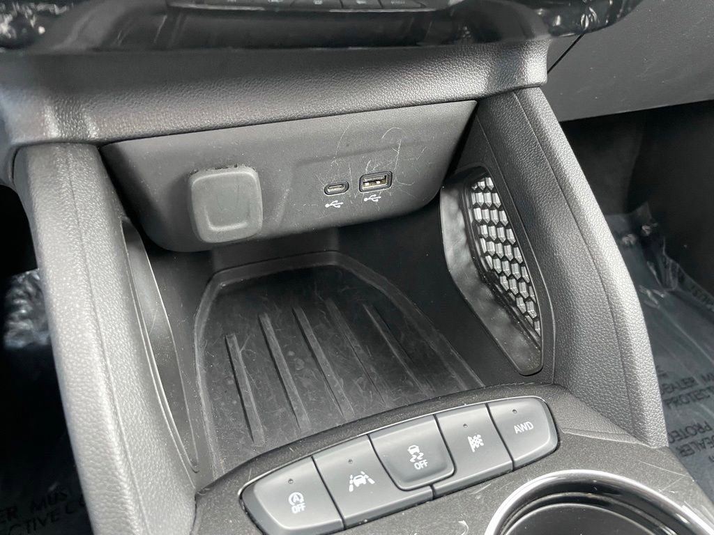 Used 2025 Chevrolet TrailBlazer LT AWD/4WD image 11