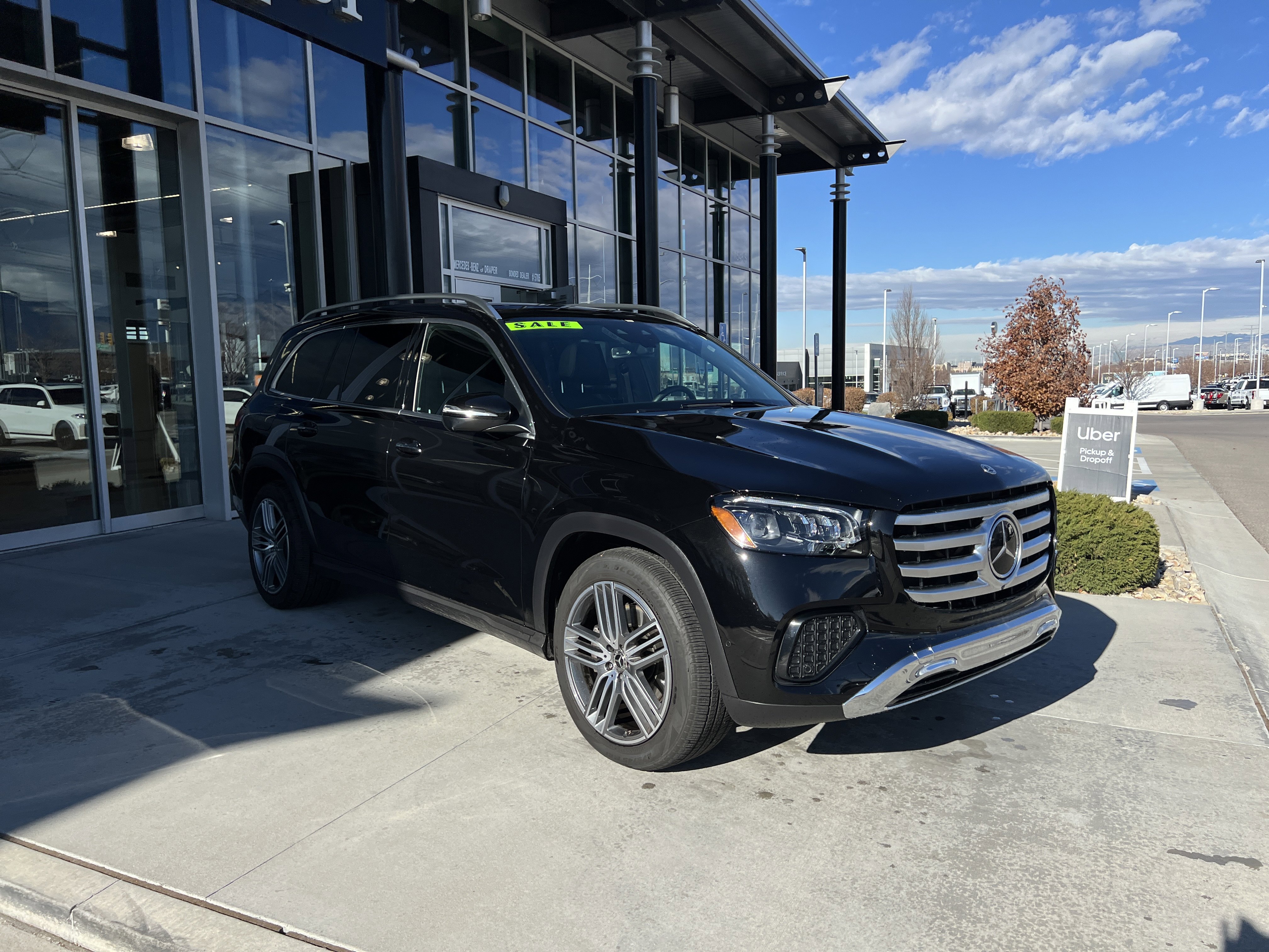 Certified 2025 Mercedes-Benz GLS 450 4MATIC image 3