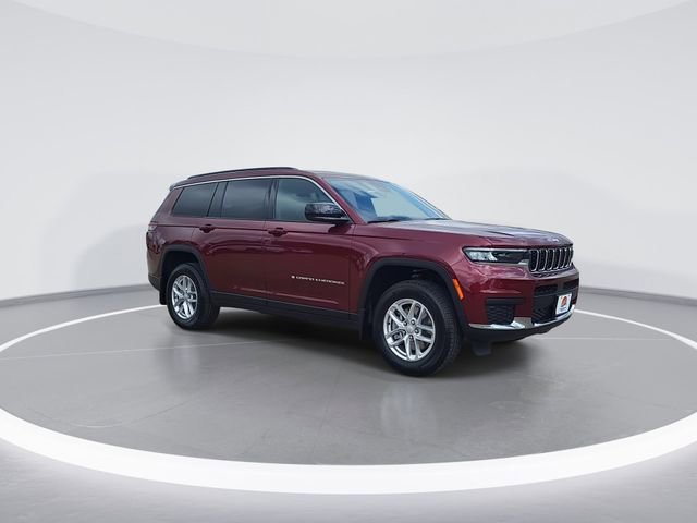 New 2026 Jeep Grand Cherokee L Laredo image 2