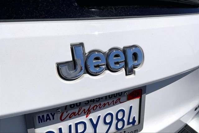Used 2021 Jeep Grand Cherokee Laredo X image 31