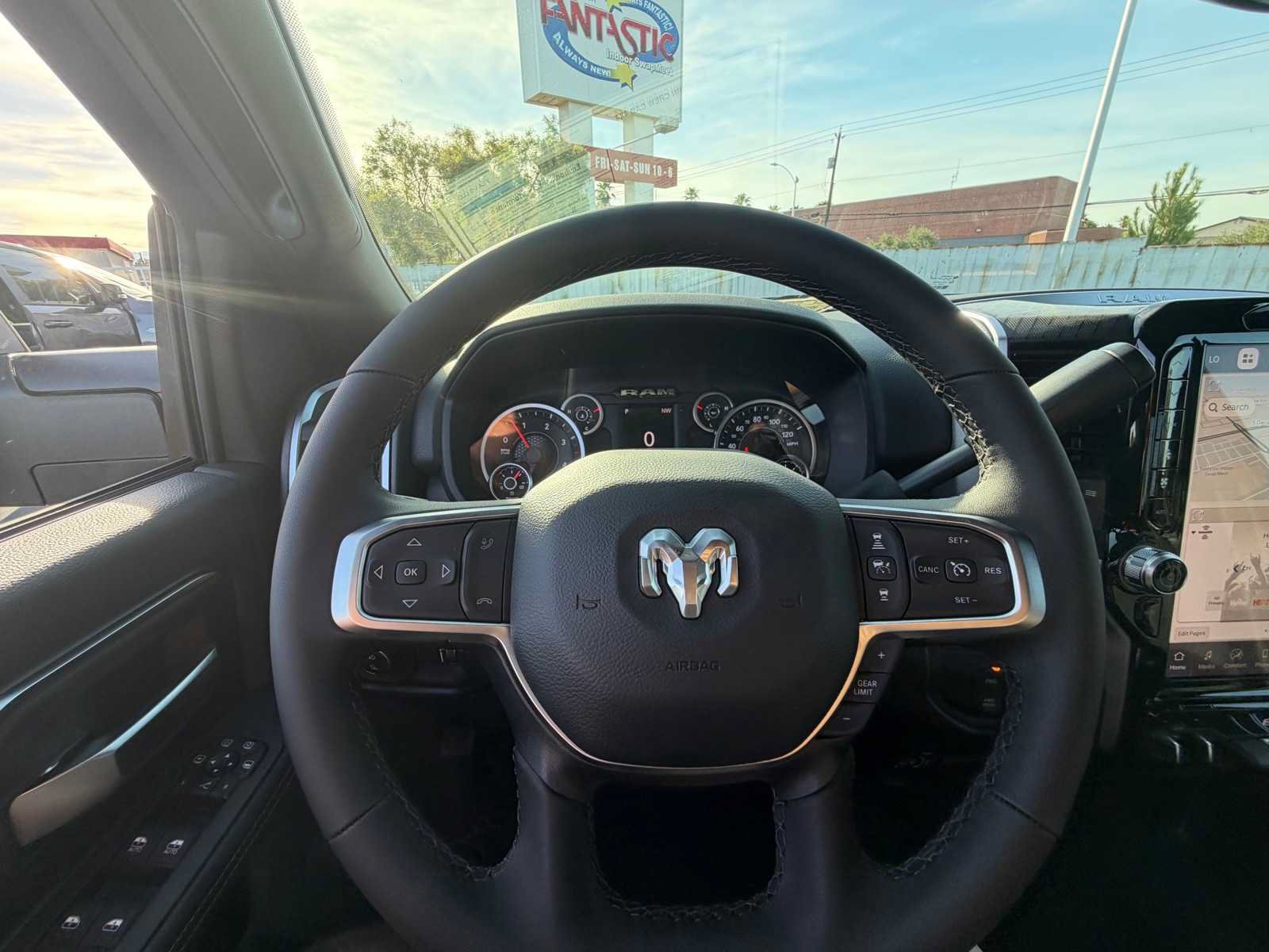 New 2026 RAM 2500 Big Horn AWD/4WD image 34