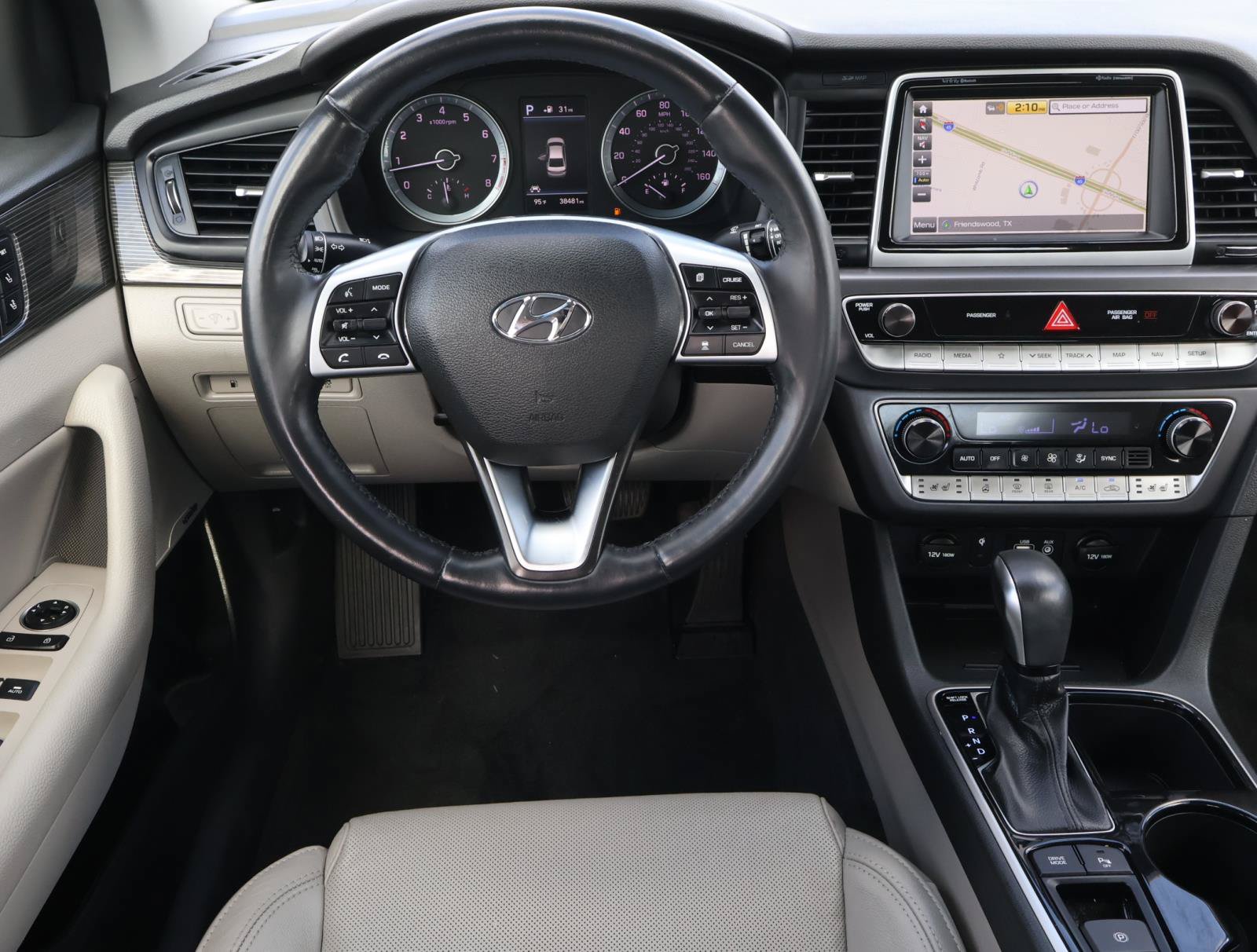 Used 2019 Hyundai Sonata Limited w/ Ultimate Package 04 FWD image 7