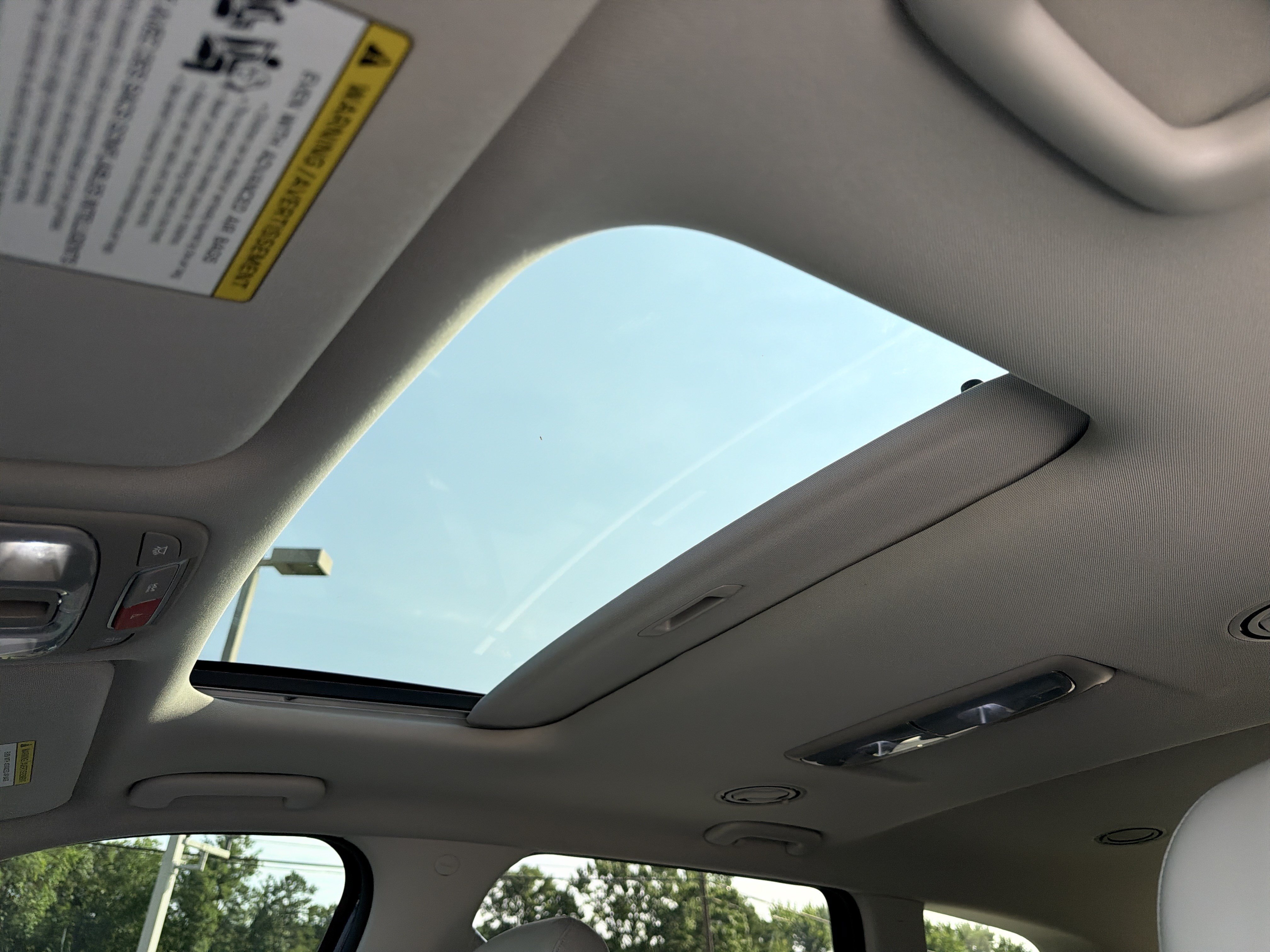 Used 2023 Kia Telluride S w/ S Sunroof Package FWD image 6