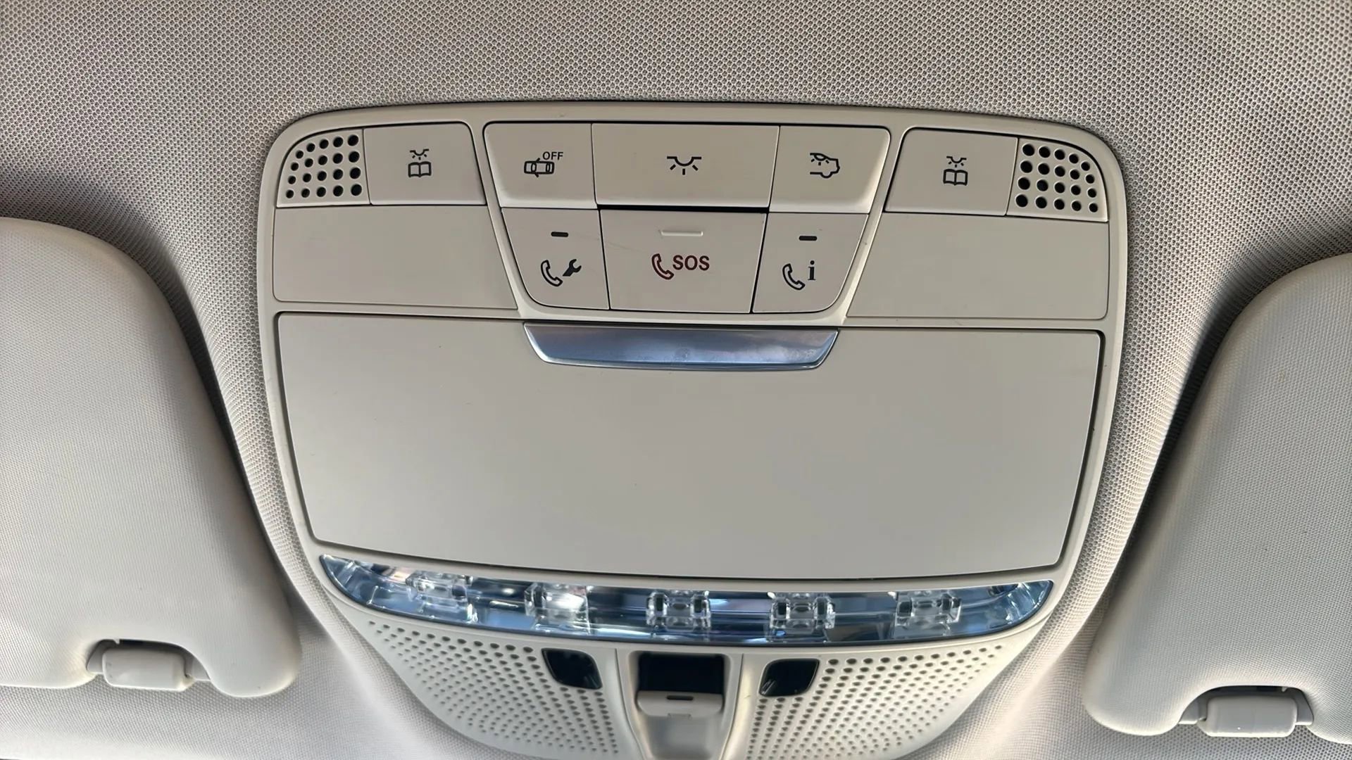 Used 2018 Mercedes-Benz GLC 300 image 12