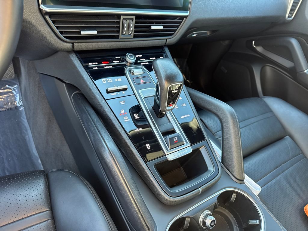 Used 2019 Porsche Cayenne image 30