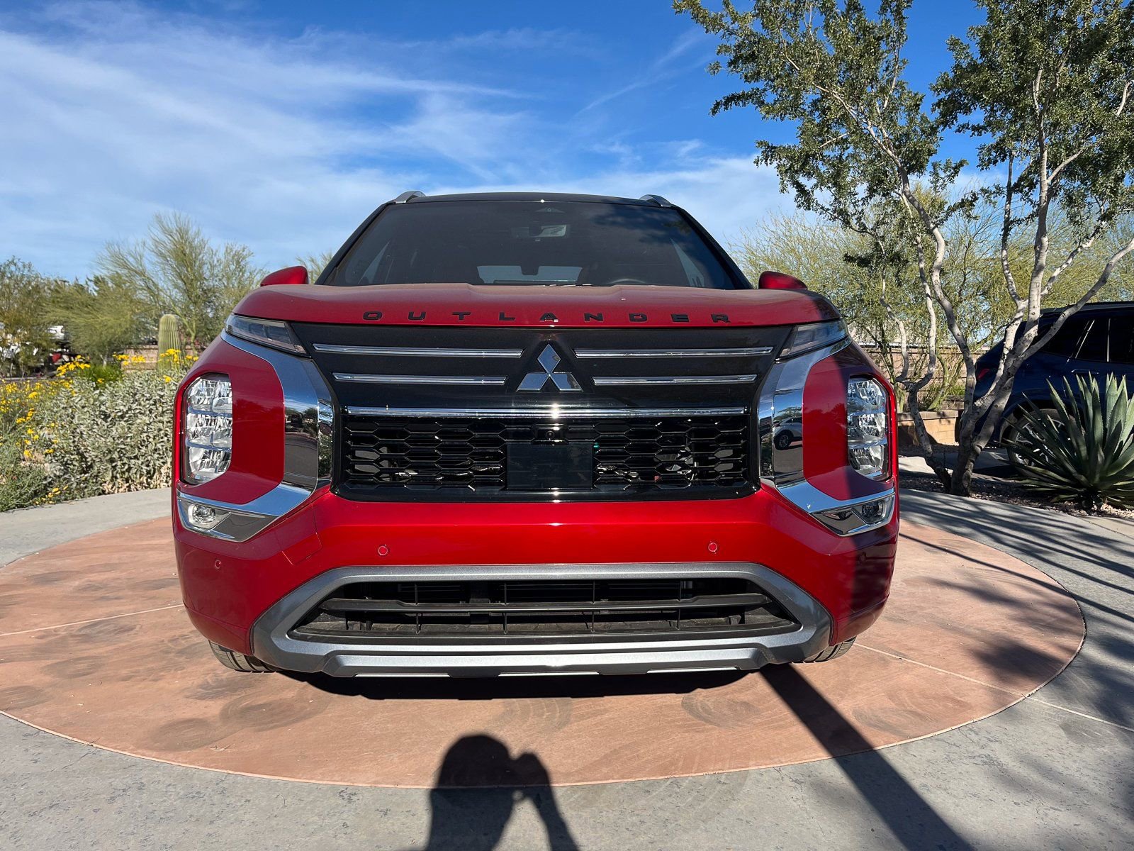 New 2025 Mitsubishi Outlander SEL image 3