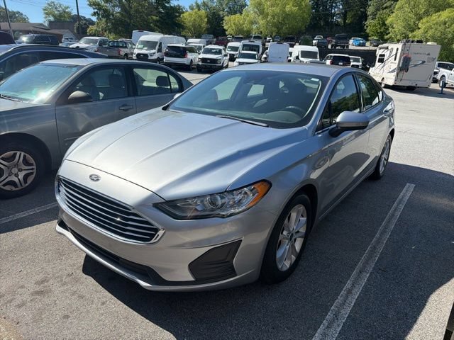 Used 2020 Ford Fusion SE FWD image 2