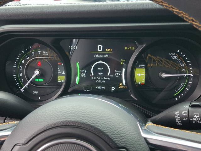 Certified 2024 Jeep Wrangler Unlimited Sahara AWD/4WD image 27