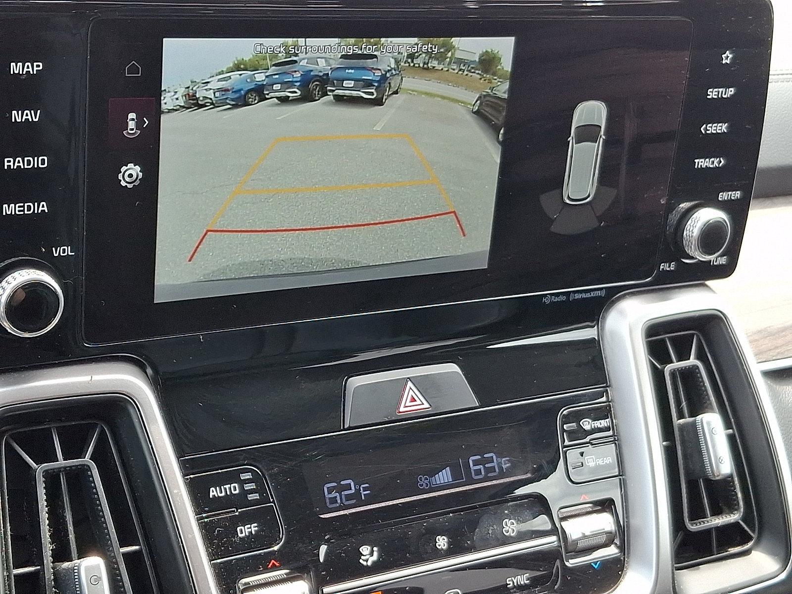 Used 2022 Kia Sorento S AWD/4WD image 18