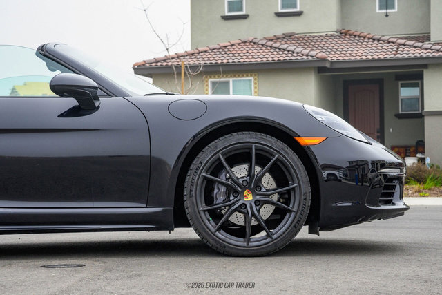 Used 2025 Porsche 718 Boxster image 11