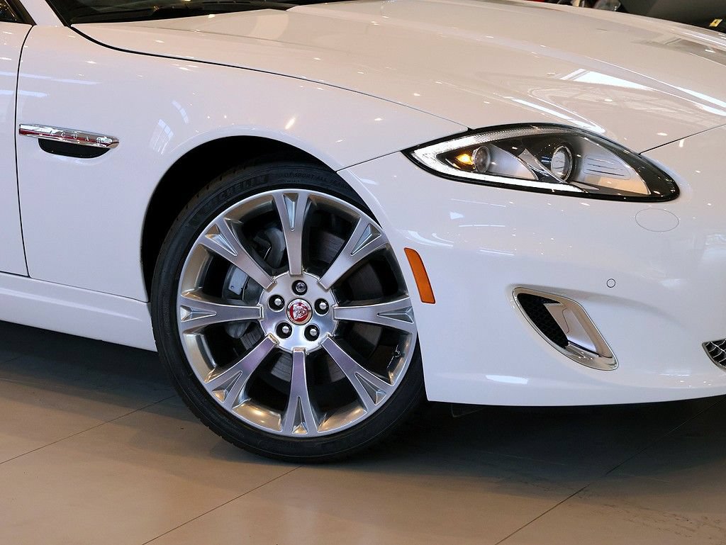 Used 2014 Jaguar XK Convertible RWD image 9