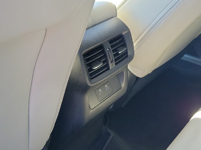 Certified 2025 Nissan Murano SL AWD/4WD image 12
