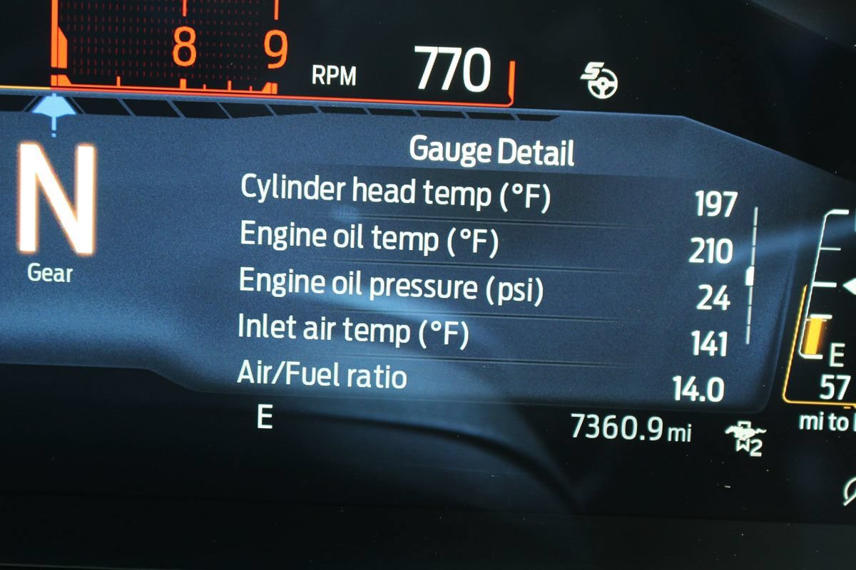 Used 2024 Ford Mustang GT RWD image 27