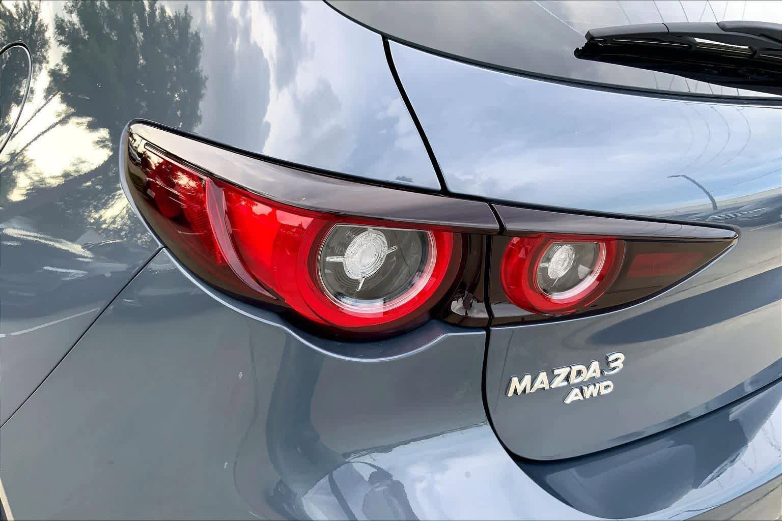 Used 2025 MAZDA MAZDA3 Hatchback w/Premium Plus Pkg AWD/4WD image 27