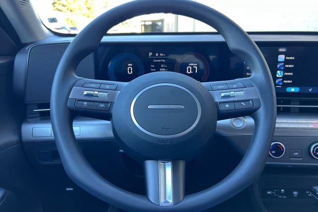 New 2026 Hyundai Kona SE image 23