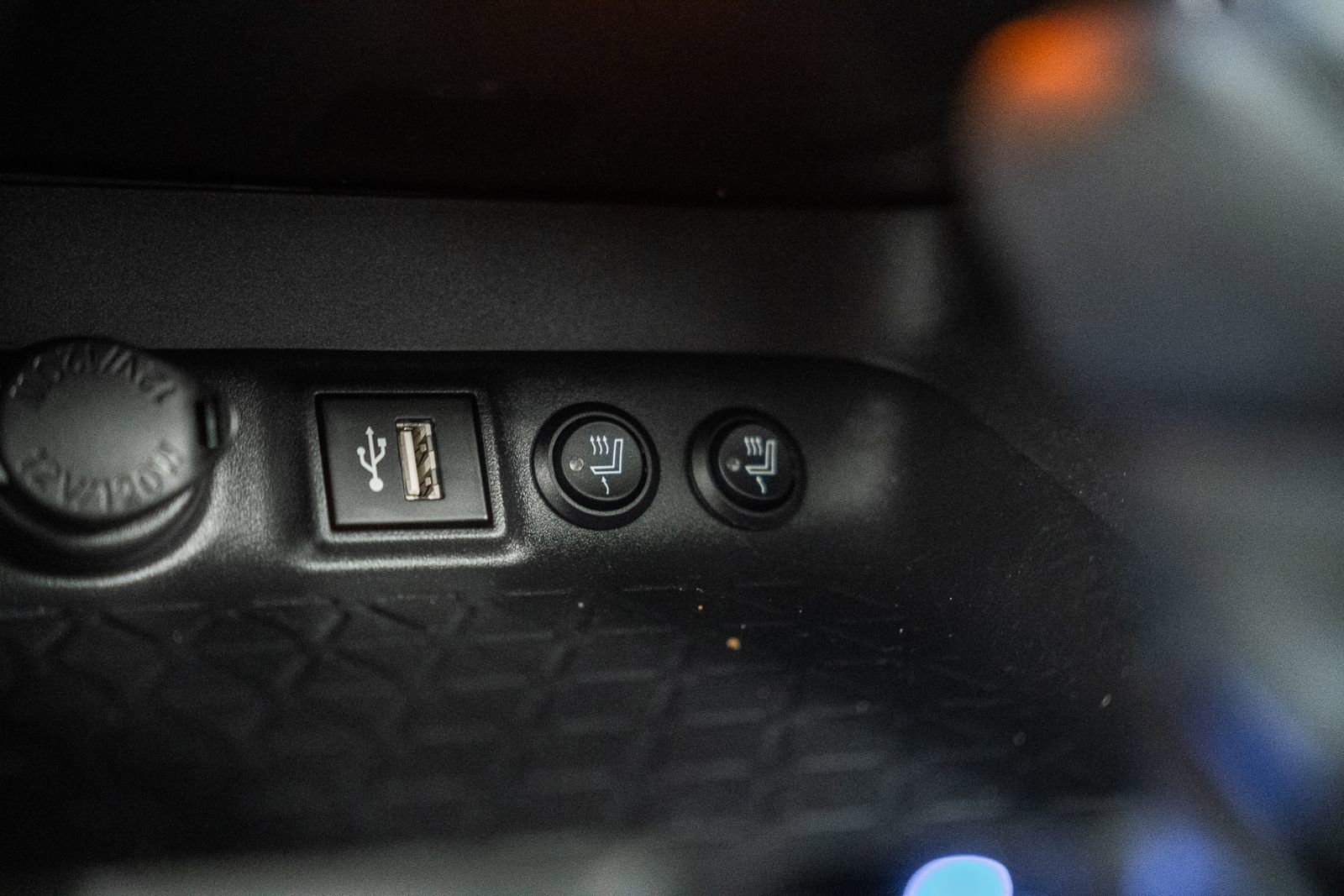 Used 2024 Toyota RAV4 XLE w/ Convenience Package AWD/4WD image 33