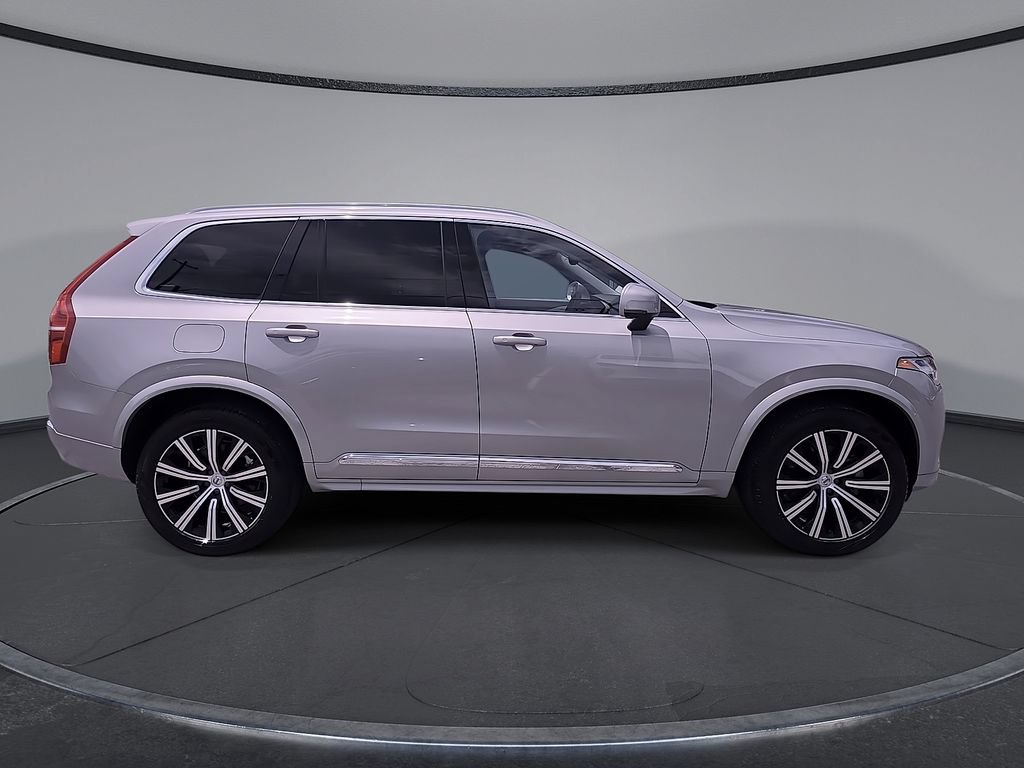 Certified 2025 Volvo XC90 B5 Core AWD/4WD image 12