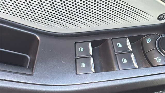 Used 2020 Ford Explorer Platinum w/ Premium Technology Package image 13