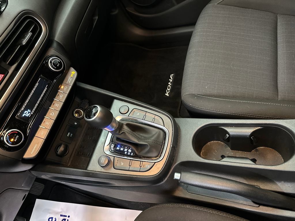 Used 2023 Hyundai Kona SEL w/ Convenience Package image 31