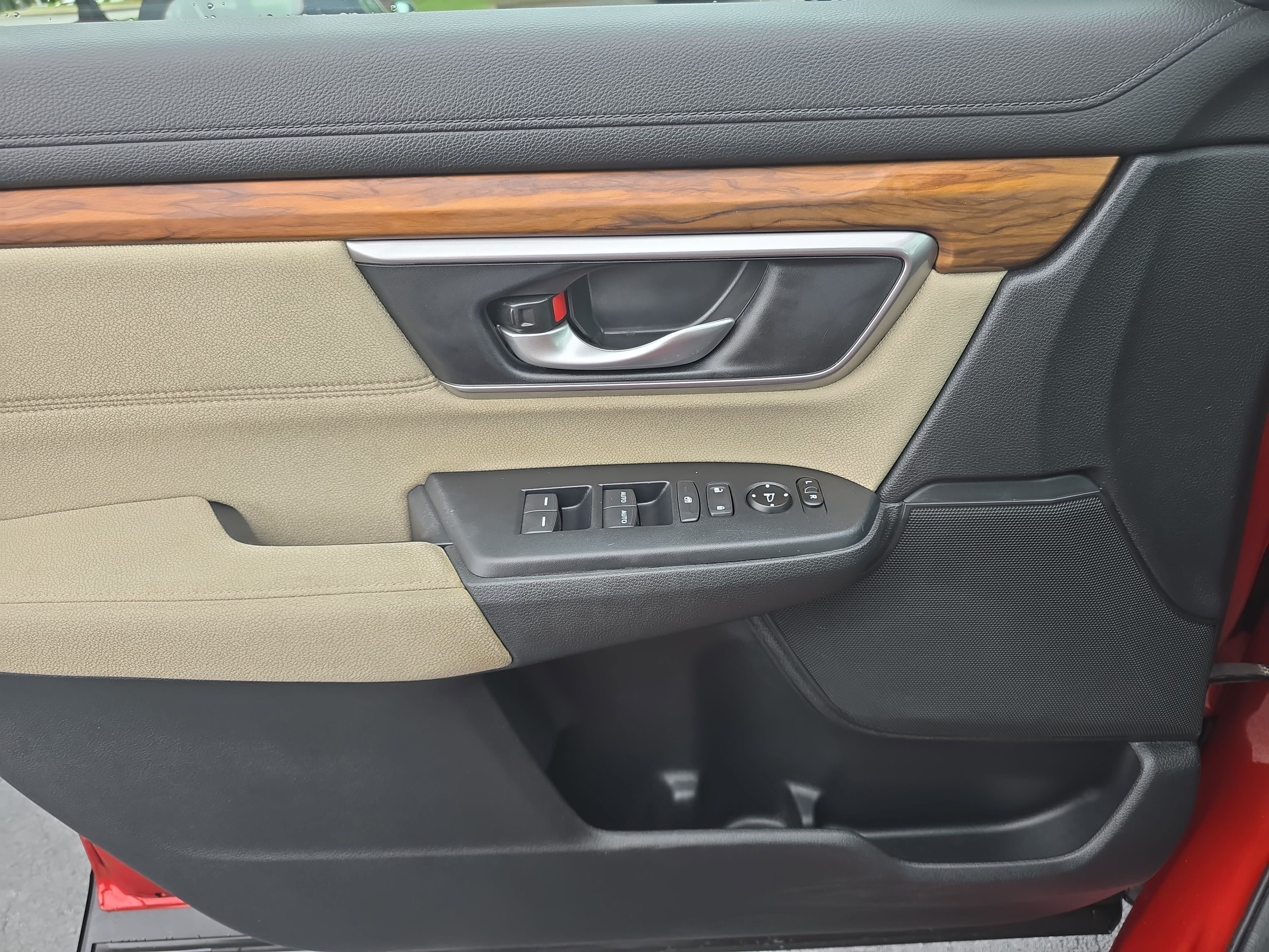 Certified 2019 Honda CR-V EX image 25