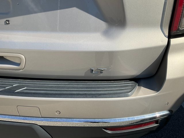 Used 2022 Chevrolet Tahoe LT w/ Luxury Package image 7