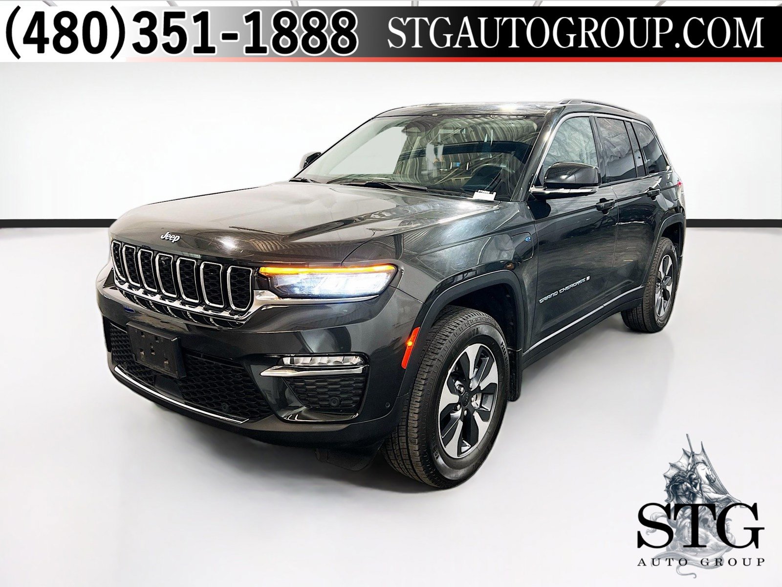 Used 2023 Jeep Grand Cherokee 4WD 4xe w/ Luxury Tech Group II image 1