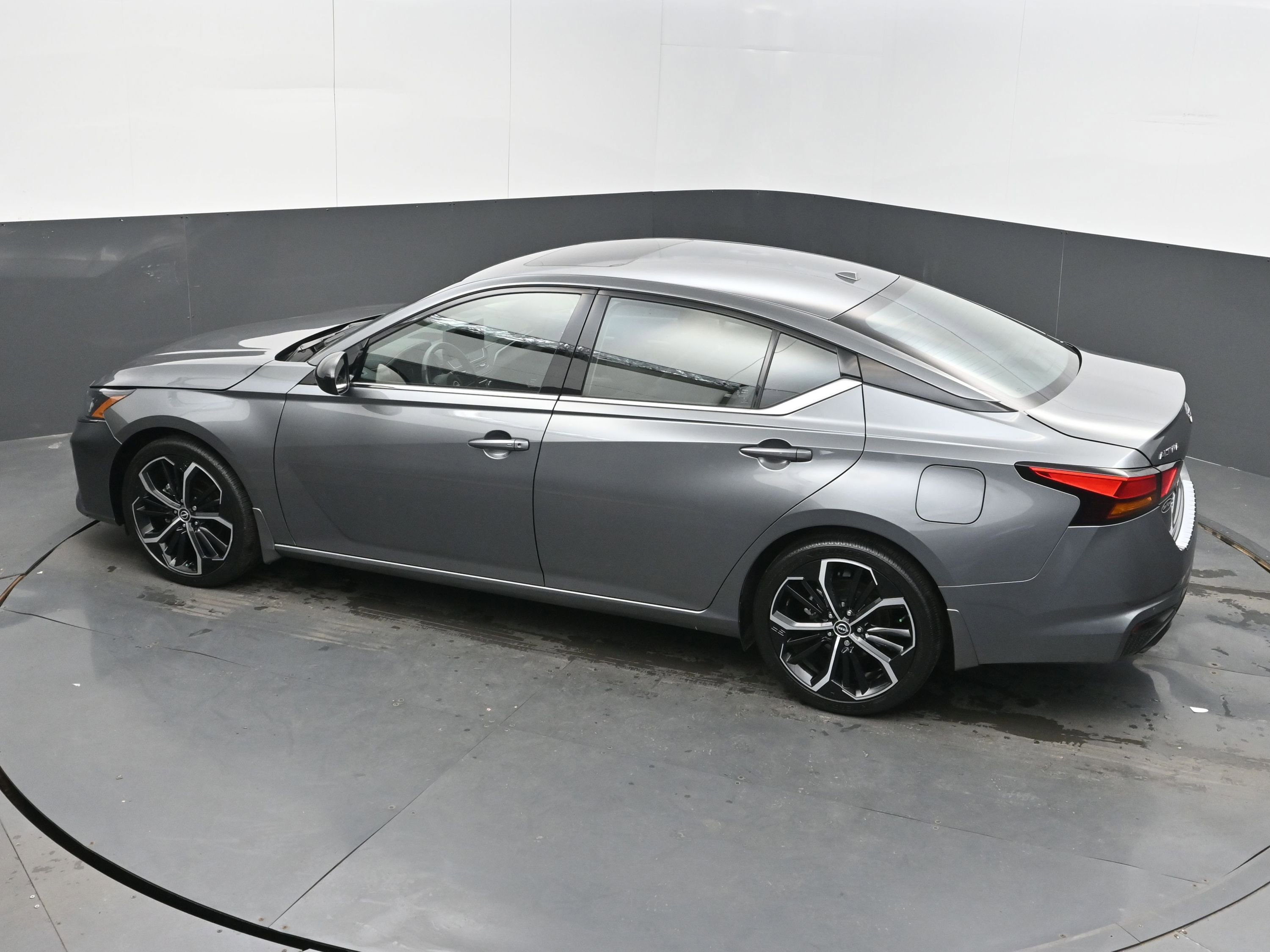 Certified 2023 Nissan Altima 2.5 SR w/ SR Premium Package image 34