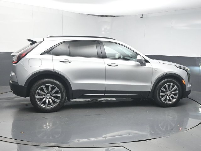 Used 2020 Cadillac XT4 Sport w/ Driver Awareness Package AWD/4WD image 8