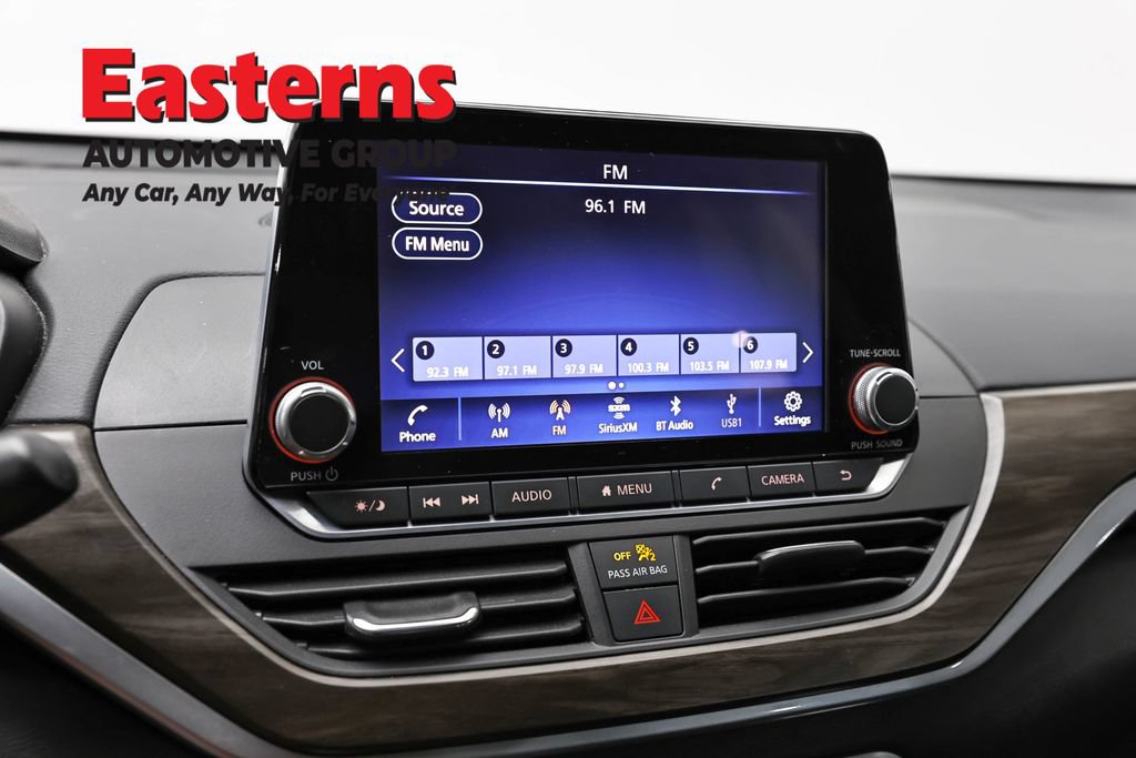 Used 2023 Nissan Altima 2.5 SV FWD image 19
