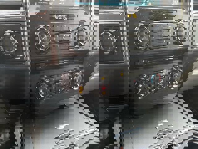 Used 2018 Ford F150 XLT w/ Equipment Group 302A Luxury image 15