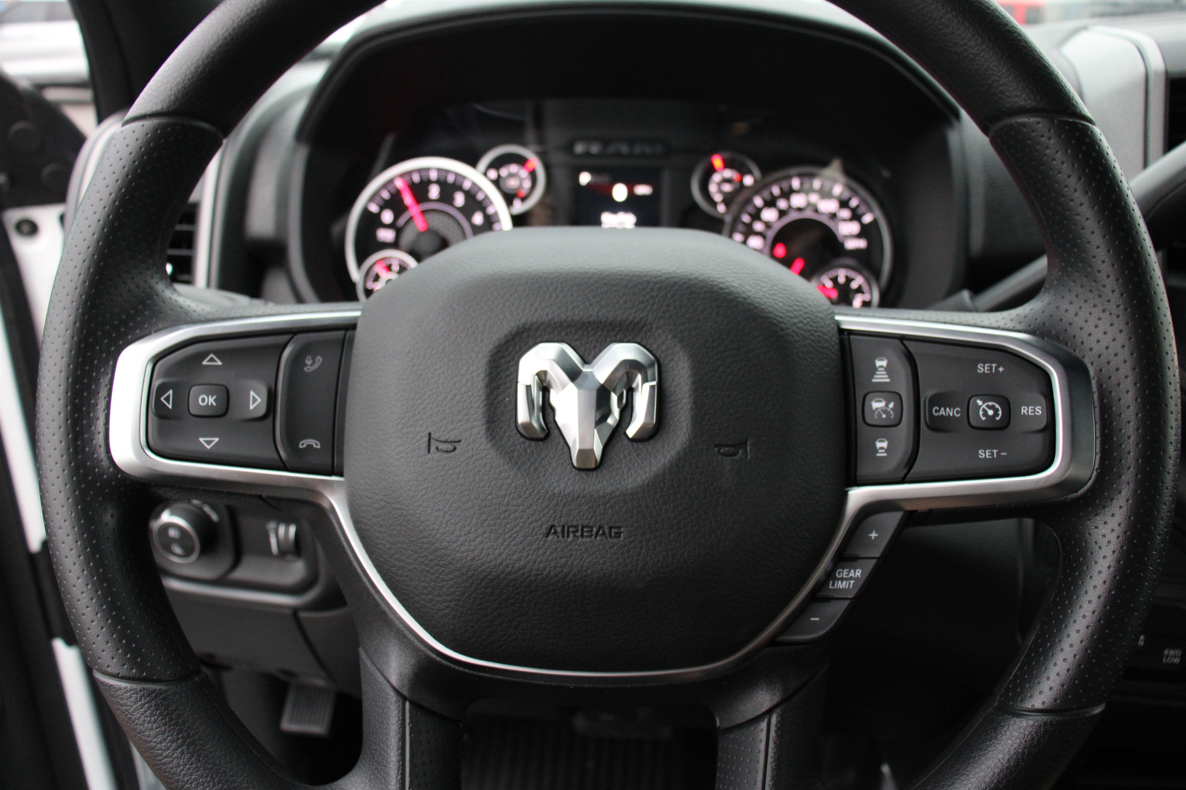 Used 2025 RAM 3500 Tradesman w/ Chrome Appearance Group image 10