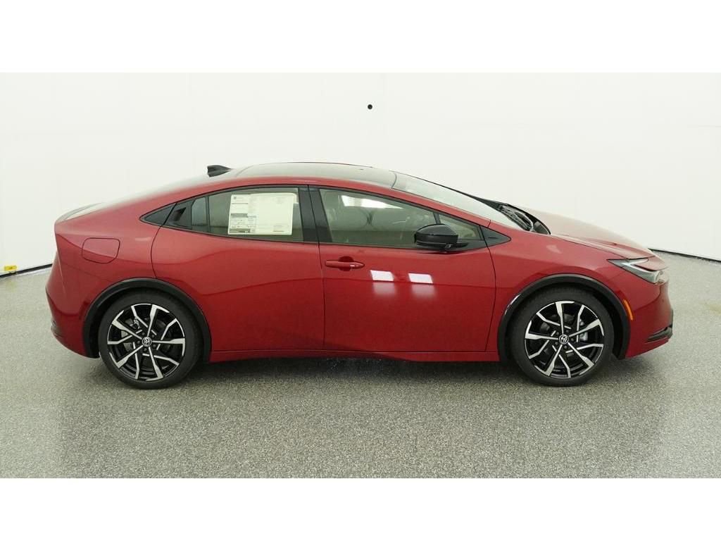 New 2026 Toyota Prius Plug-In Hybrid FWD image 12
