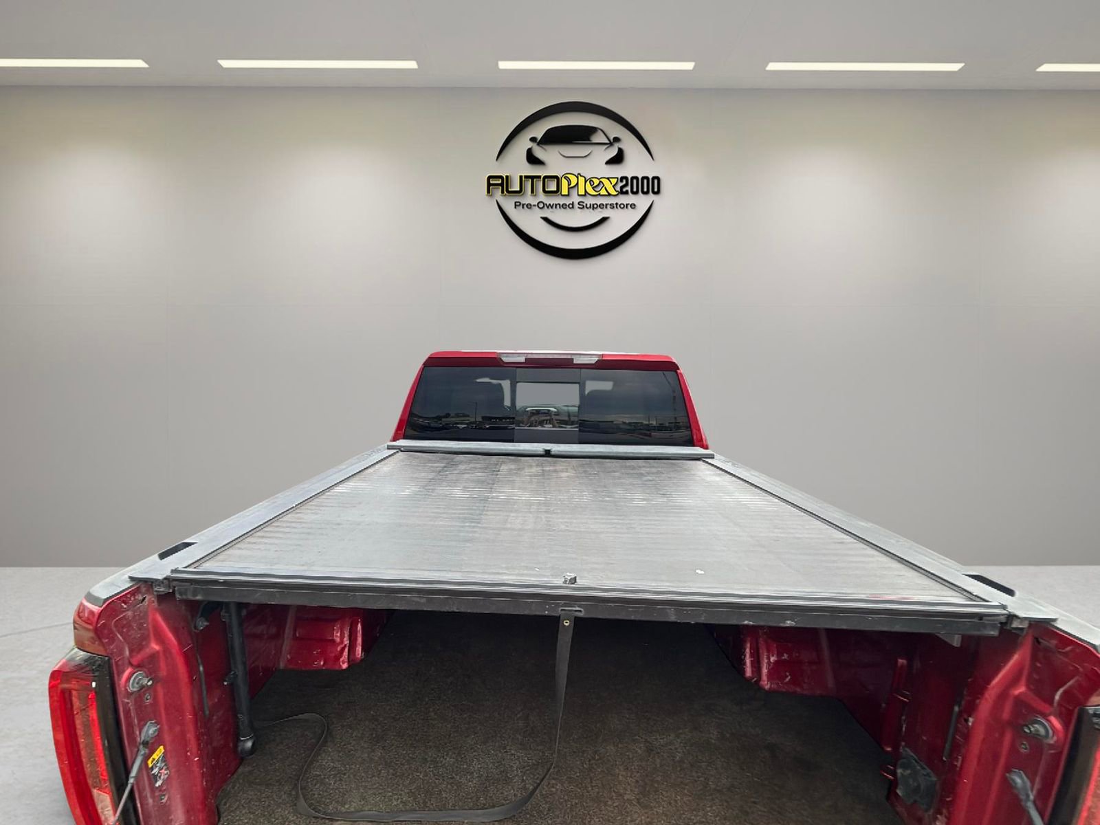 Used 2021 GMC Sierra 1500 SLT AWD/4WD image 22