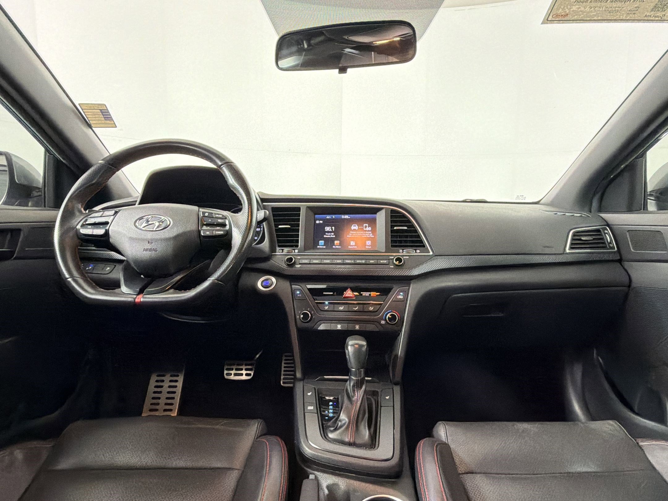 Used 2018 Hyundai Elantra Sport FWD image 14
