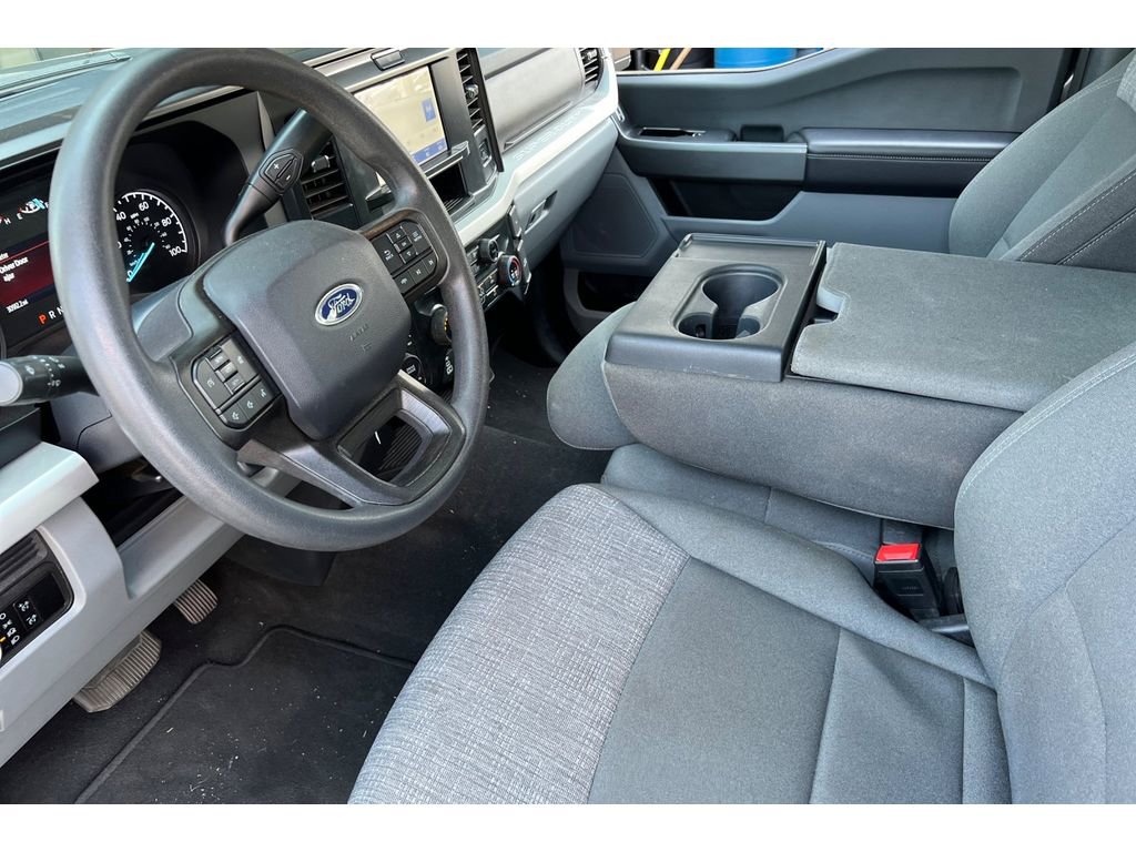 Used 2025 Ford F350 XLT image 12