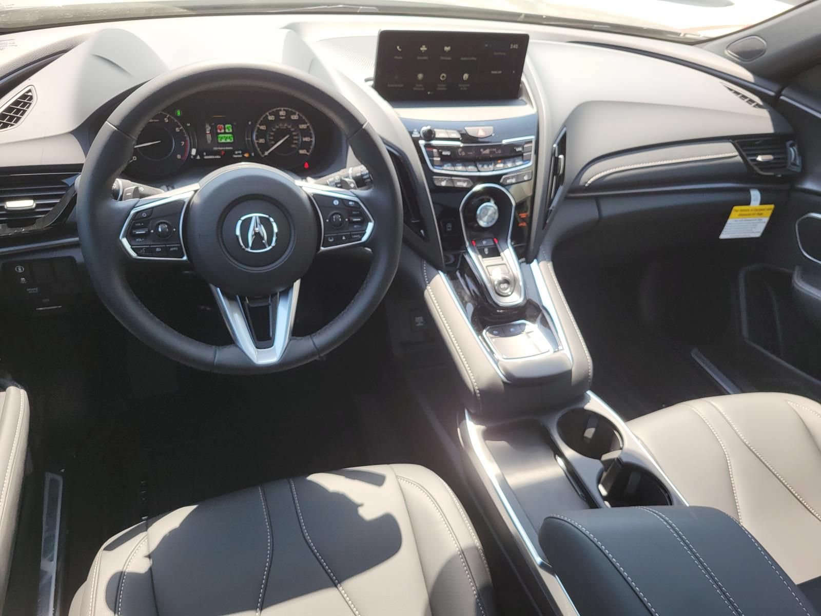 New 2026 Acura RDX SH-AWD image 14