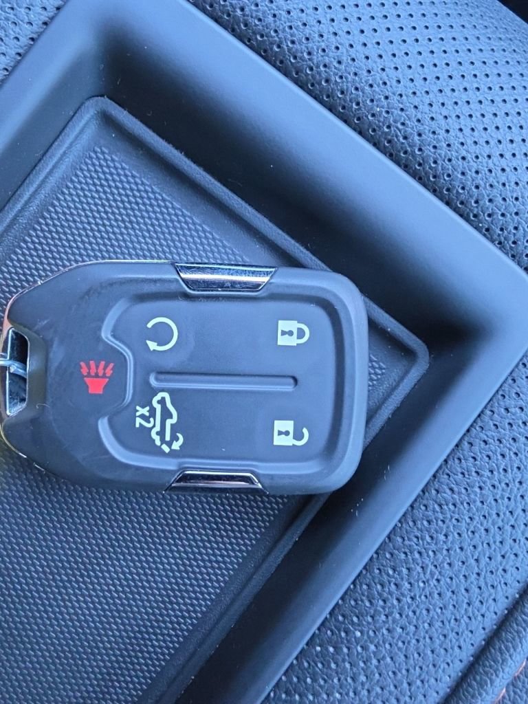 Used 2020 GMC Sierra 2500 AT4 w/ AT4 Premium Package image 22